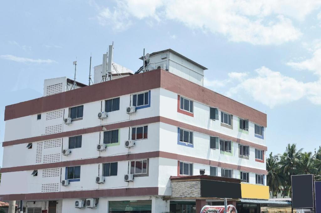 Grand Ct Hotel Malacca Esterno foto