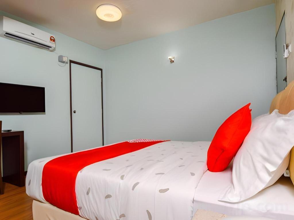 Grand Ct Hotel Malacca Esterno foto