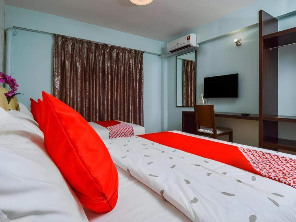 Grand Ct Hotel Malacca Esterno foto