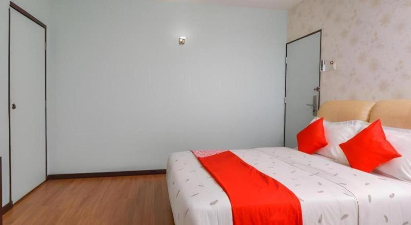 Grand Ct Hotel Malacca Esterno foto