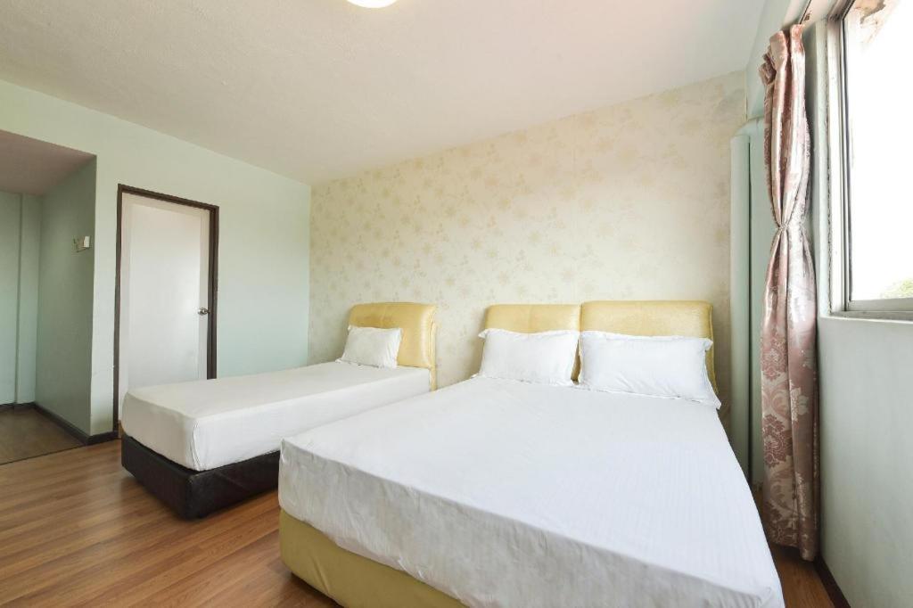 Grand Ct Hotel Malacca Esterno foto