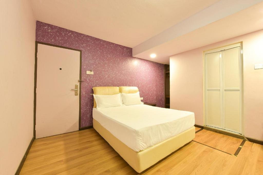 Grand Ct Hotel Malacca Esterno foto