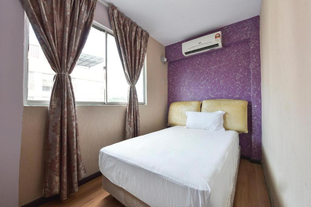 Grand Ct Hotel Malacca Esterno foto